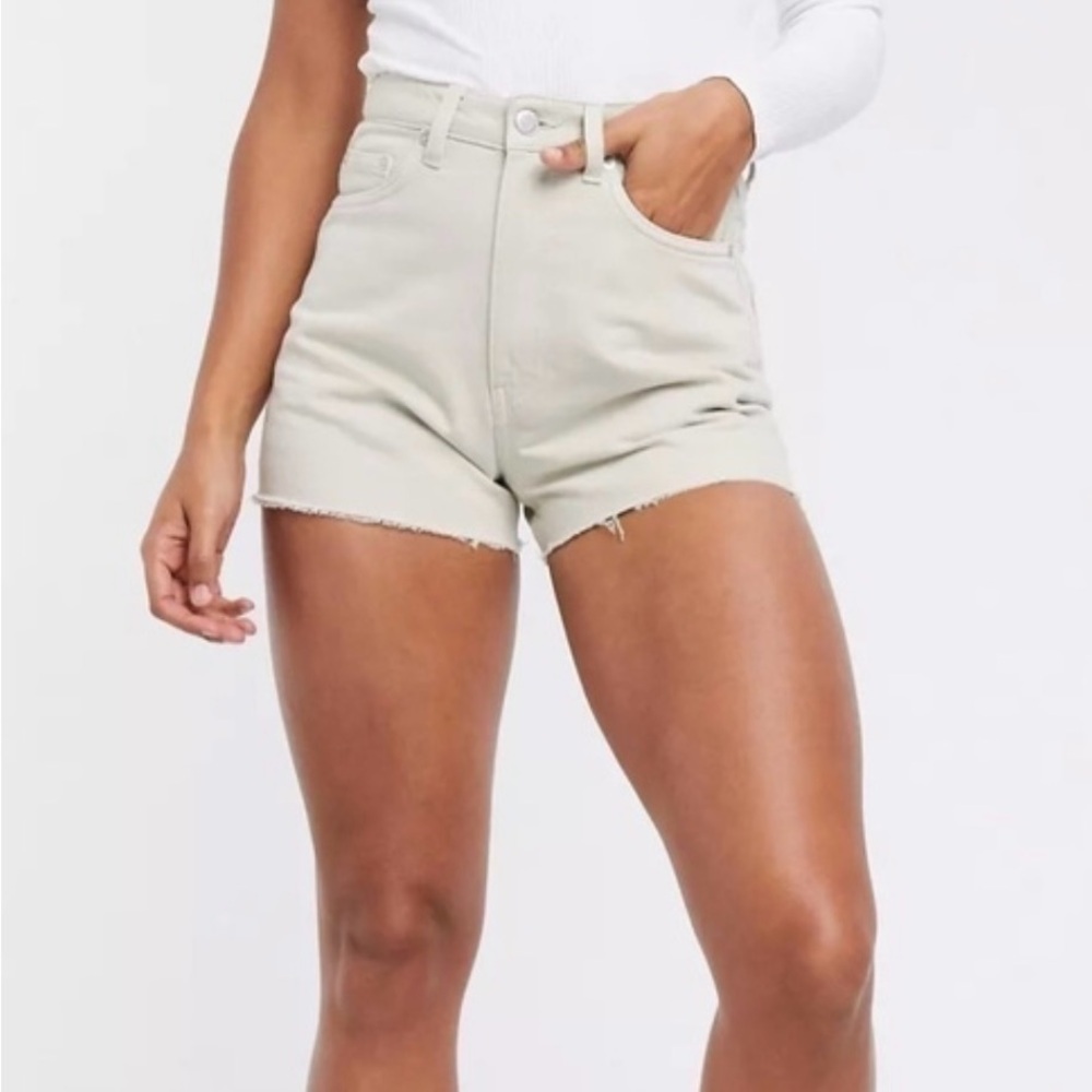WEEKDAY Womens Size 28 Rowe Cotton Denim Cut Off Jean Shorts Cream High Rise